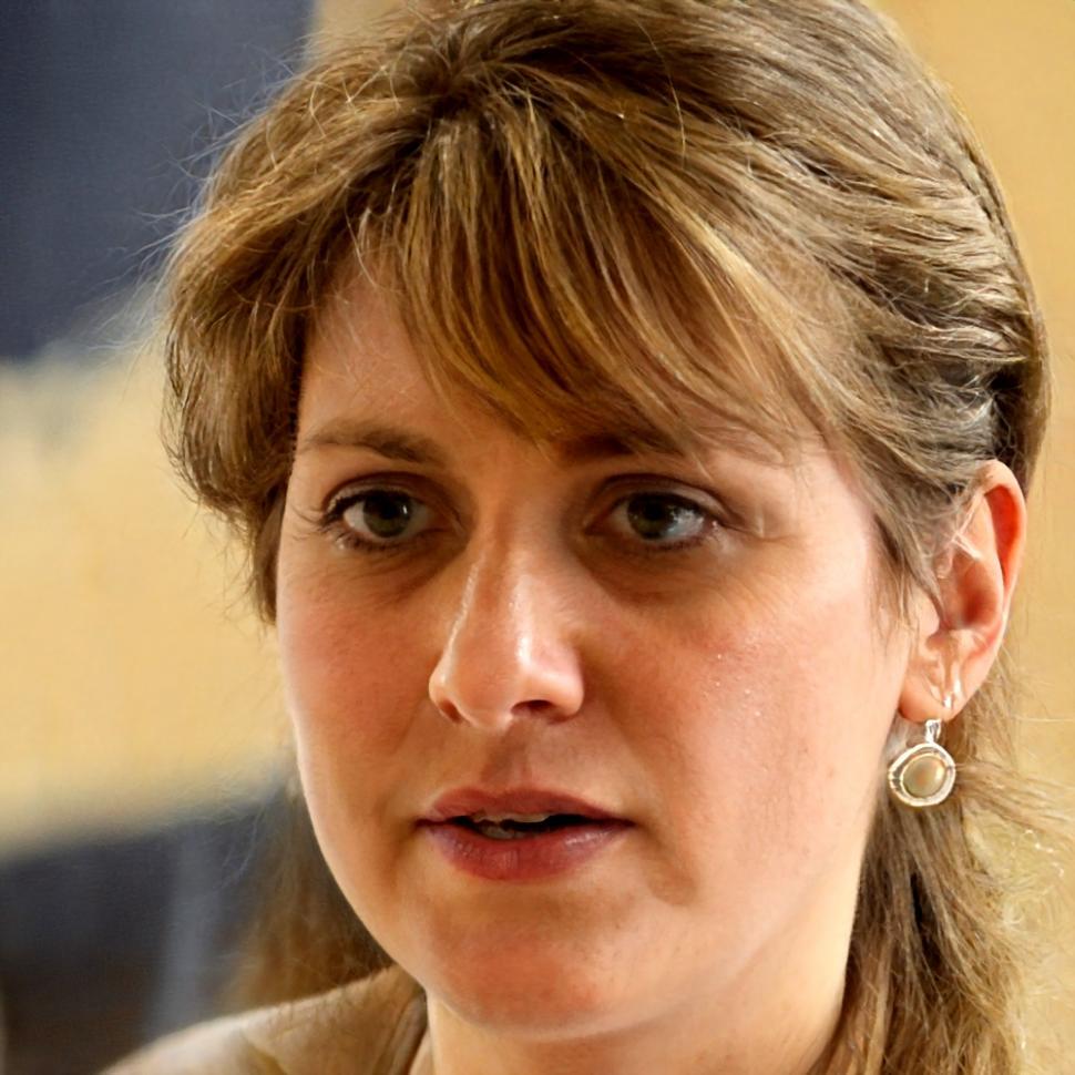 Vesna Kurtz - Analytics Testing Expert